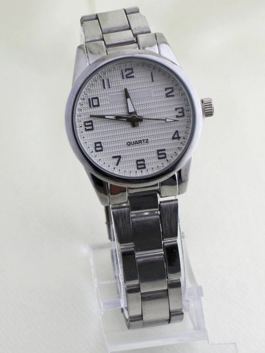 CharmTime Elegance – Kit Relógio & Pulseira