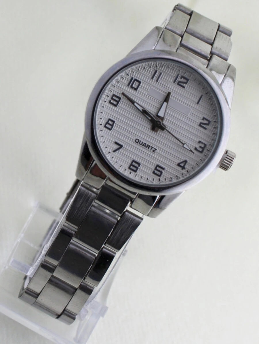 CharmTime Elegance – Kit Relógio & Pulseira